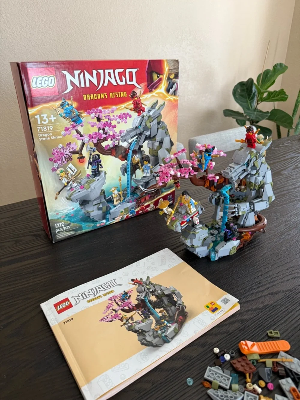 LEGO NINJAGO Dragon Stone Shrine 71819 w/ Box & Instructions – Complete - Picture 9 of 12